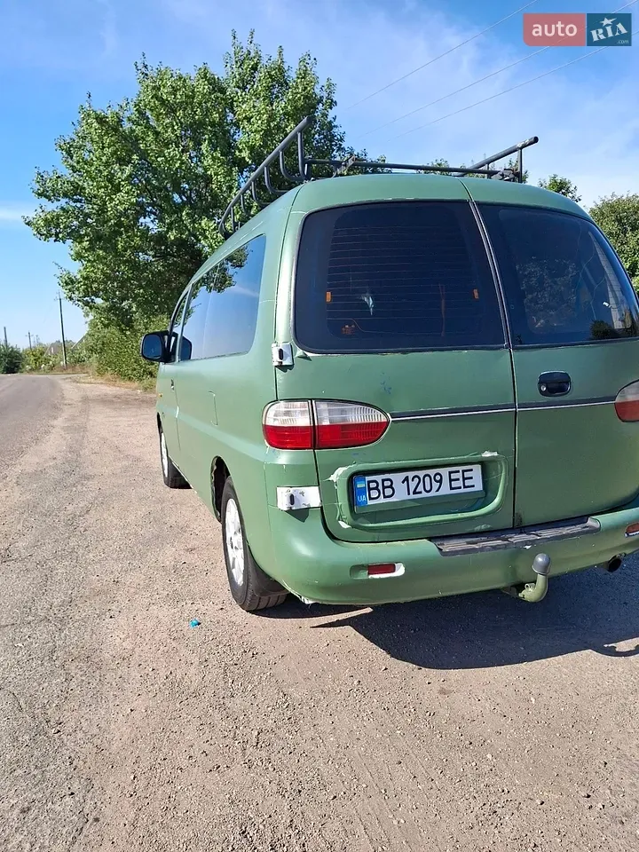 Hyundai H1 2005 photo 5