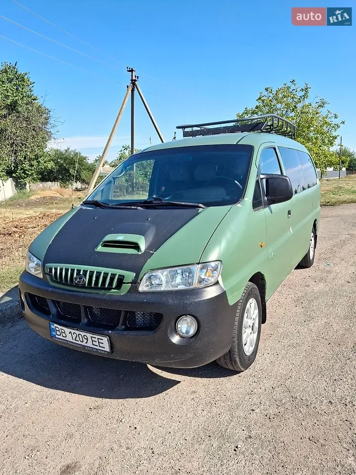 Hyundai H1 2005 photo 2