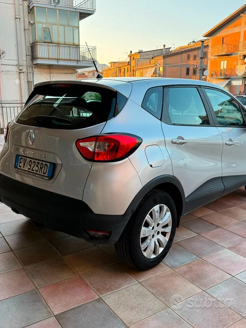 Renault Captur 2014 photo 4