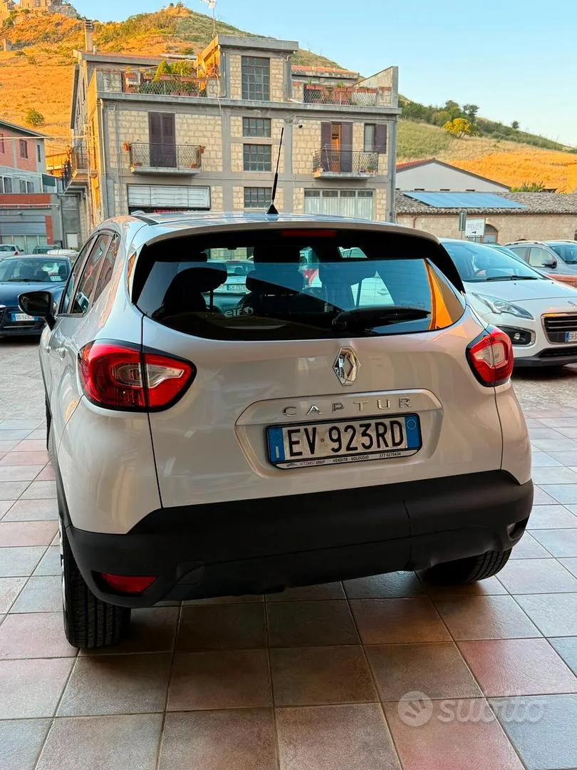 Renault Captur 2014 photo 3