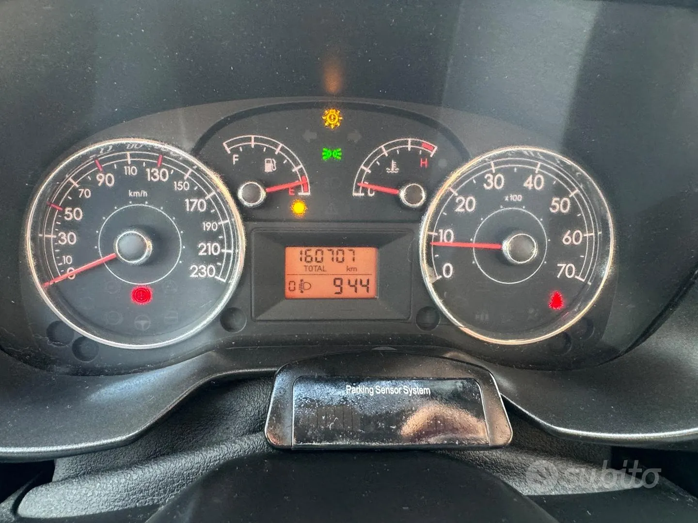 Fiat Grande Punto 2009 photo 5