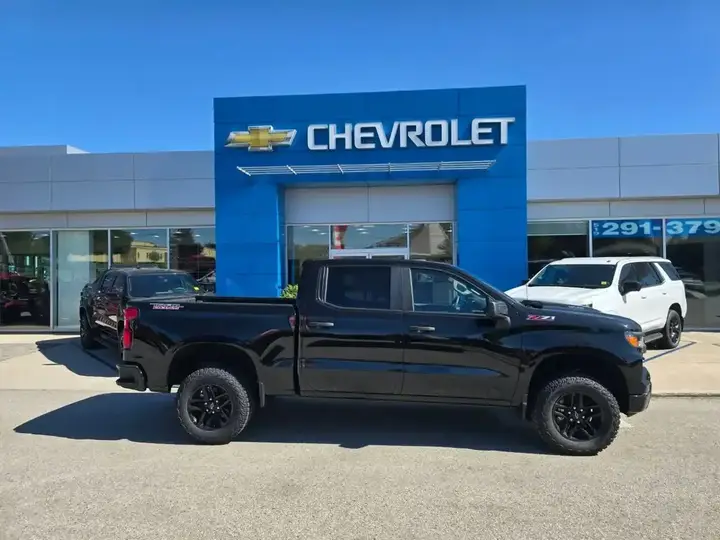Chevrolet Silverado 1500 2026 photo 2