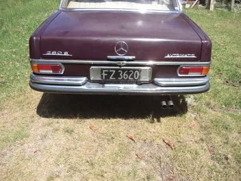 Mercedes-Benz 280 1970 photo 4
