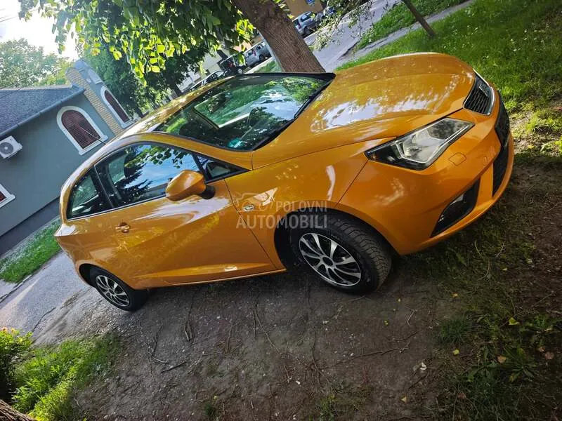 Seat Ibiza 2013 photo 2