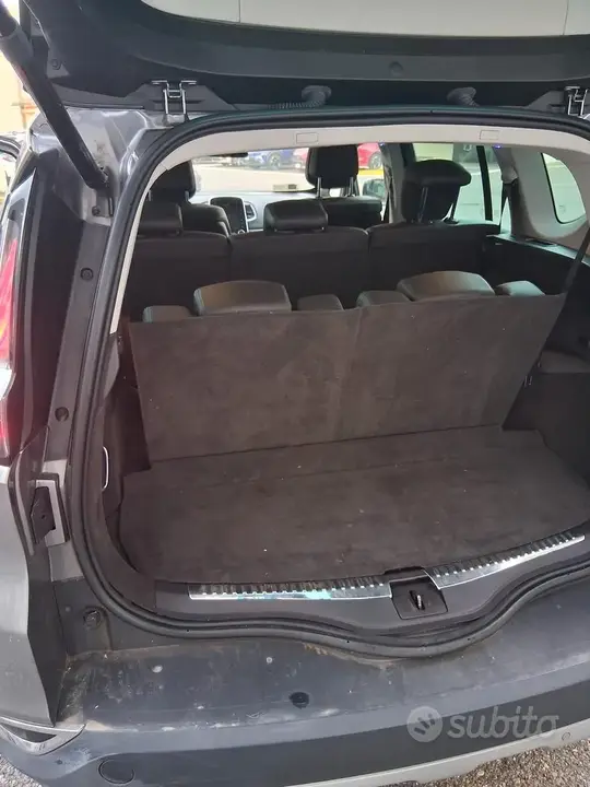 Renault Espace 2015 photo 4