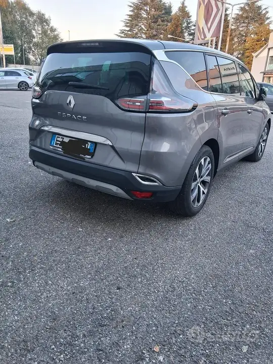 Renault Espace 2015 photo 3
