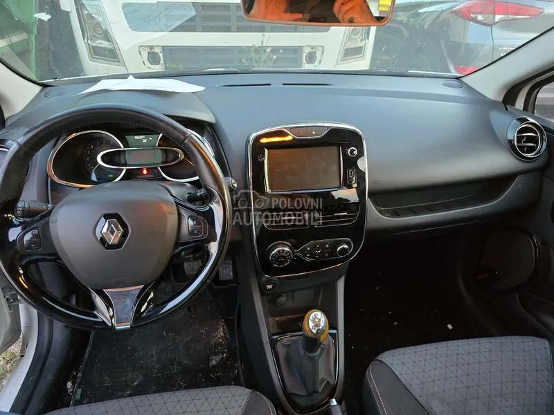 Renault Clio 2013 photo 3