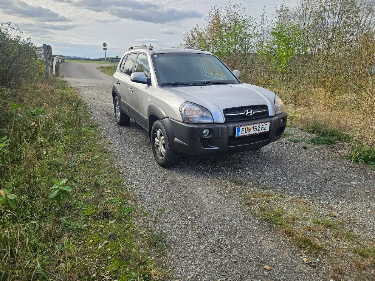 Hyundai Tucson 2006 photo 2
