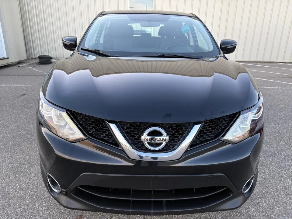 Nissan Qashqai 2017 photo 2