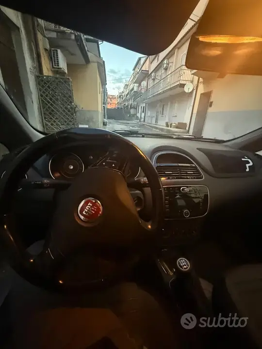 Fiat Punto Evo 2011 photo 5