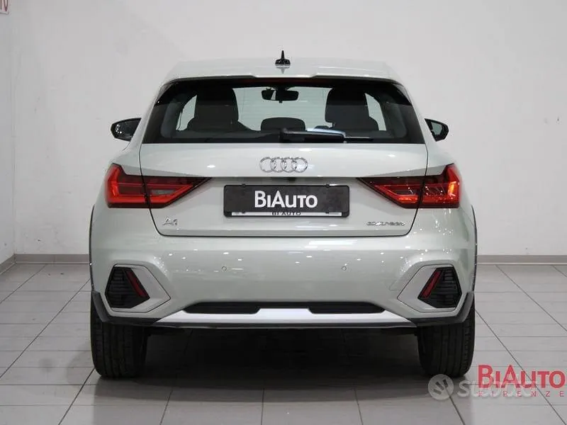 Audi A1 2024 photo 4