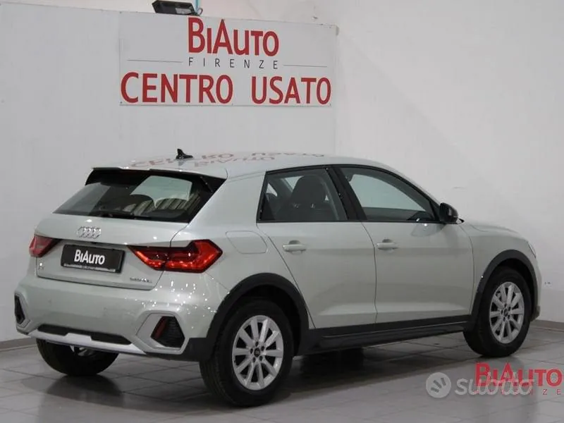 Audi A1 2024 photo 2