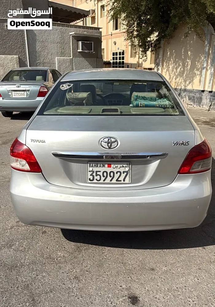 Toyota Yaris 2010 photo 4