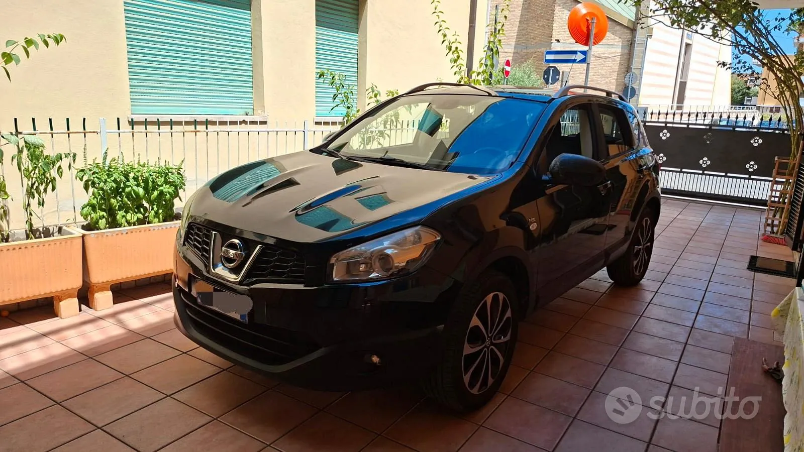 Nissan Qashqai 2010 photo 2