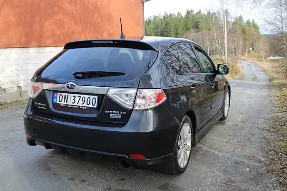 Subaru Impreza 2010 photo 4