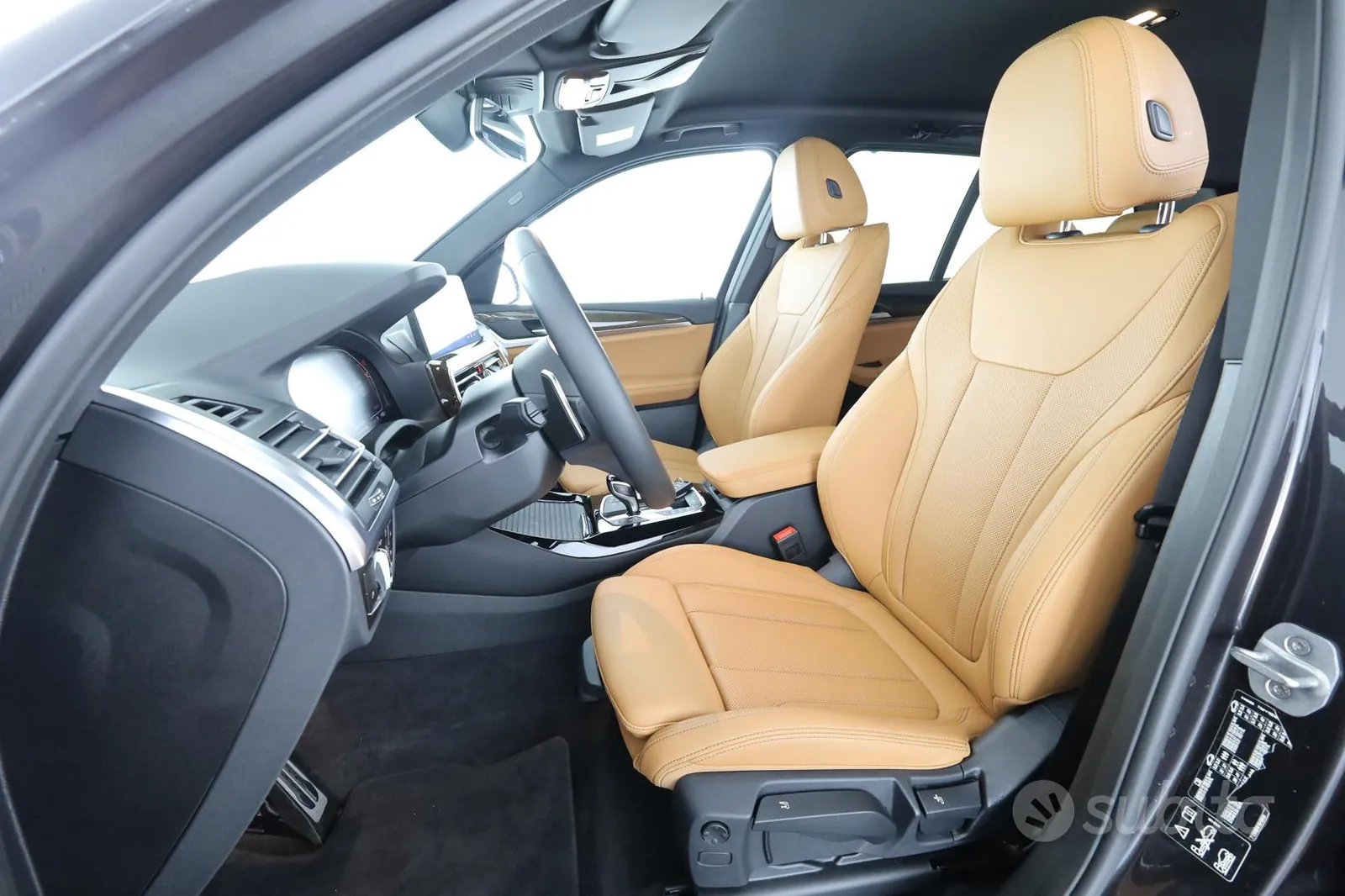 BMW X3 2024 photo 2
