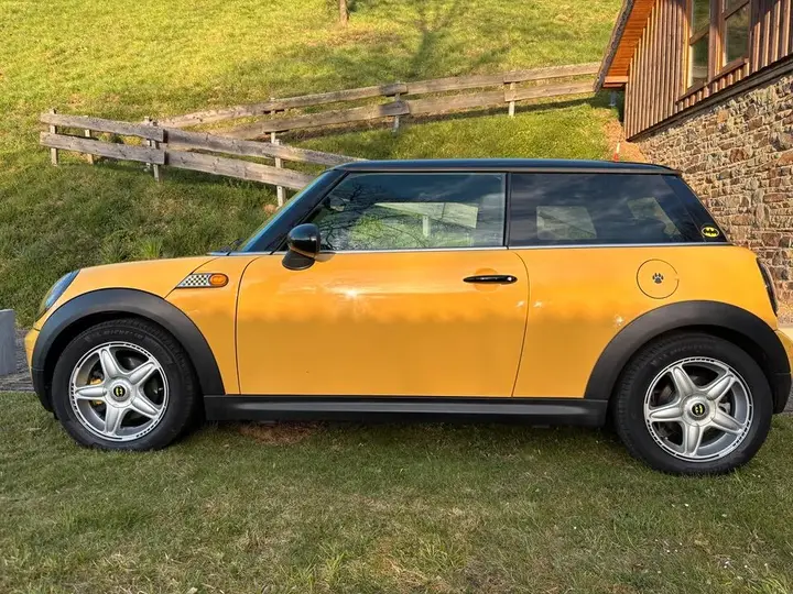 Mini Cooper R56