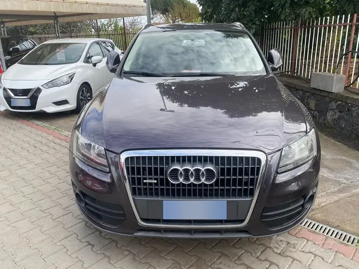 Audi Q5 2009 photo 4