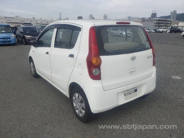Daihatsu Mira X Special 2011 photo 3