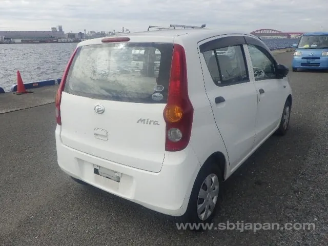 Daihatsu Mira X Special 2011 photo 4
