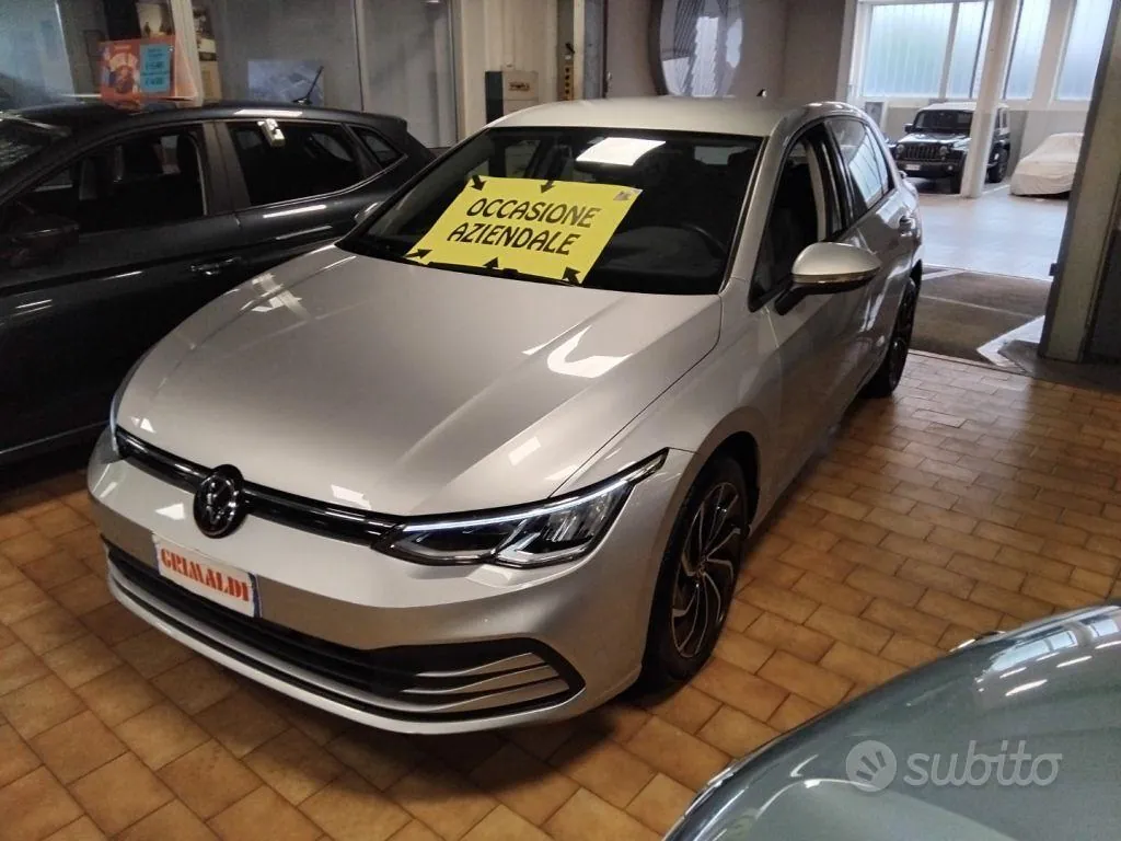 Volkswagen Golf 2022 photo 3