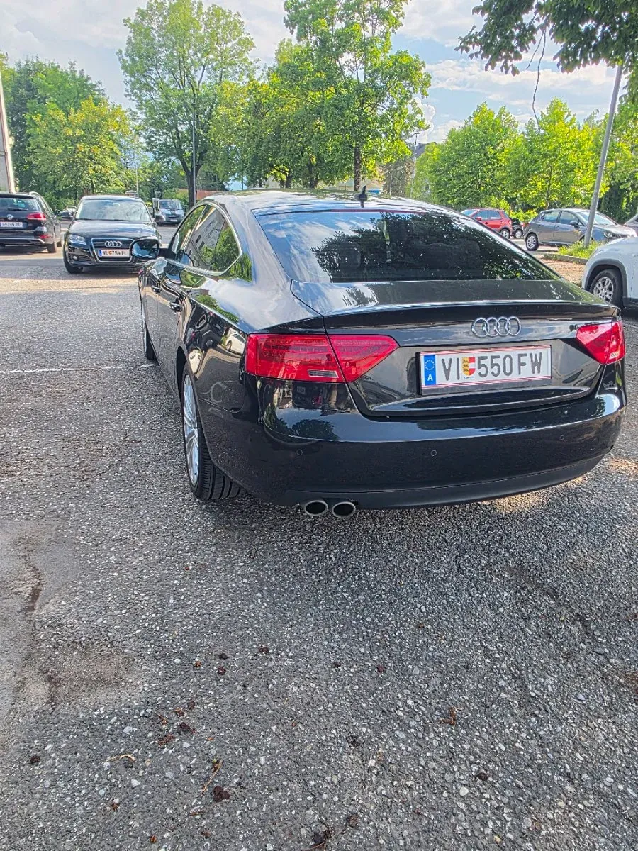 Audi A5 2013 photo 2