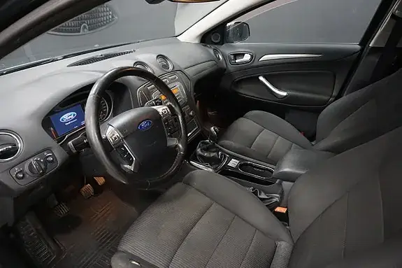 Ford Mondeo 2010 photo 5