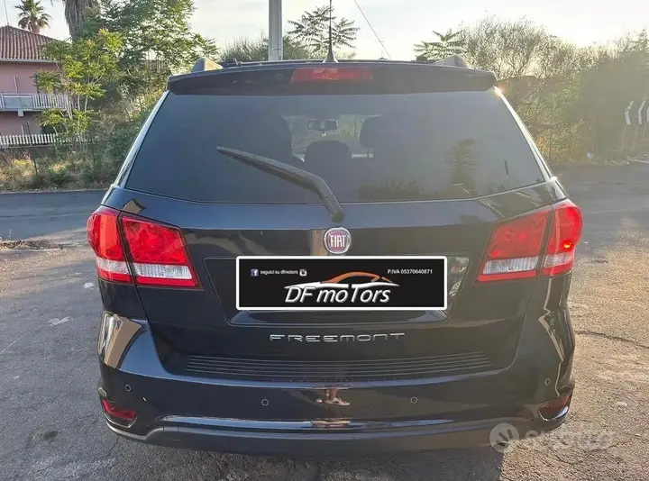 Fiat Freemont 2012 photo 4