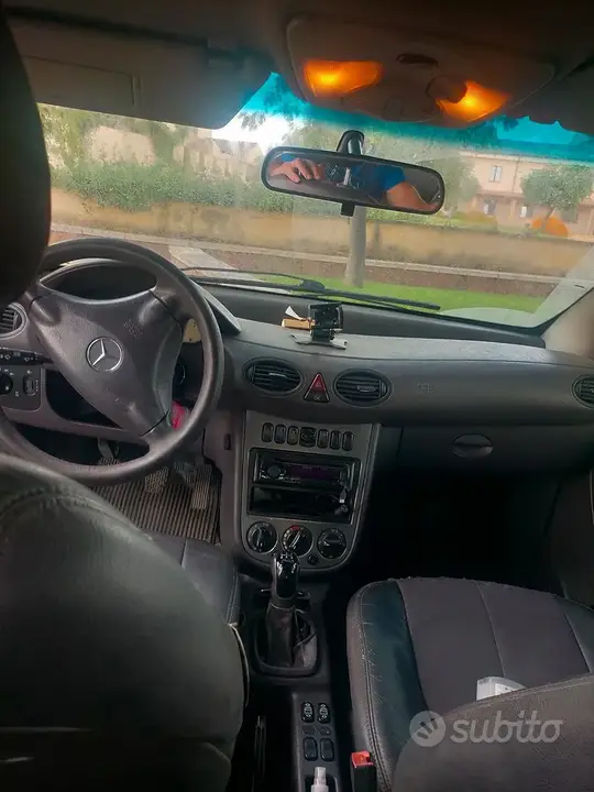 Mercedes-Benz A