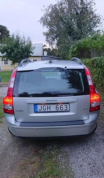 Volvo V50 2007 photo 2