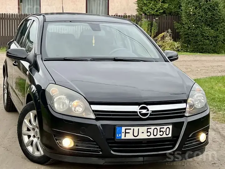 Opel Astra 2005 photo 2