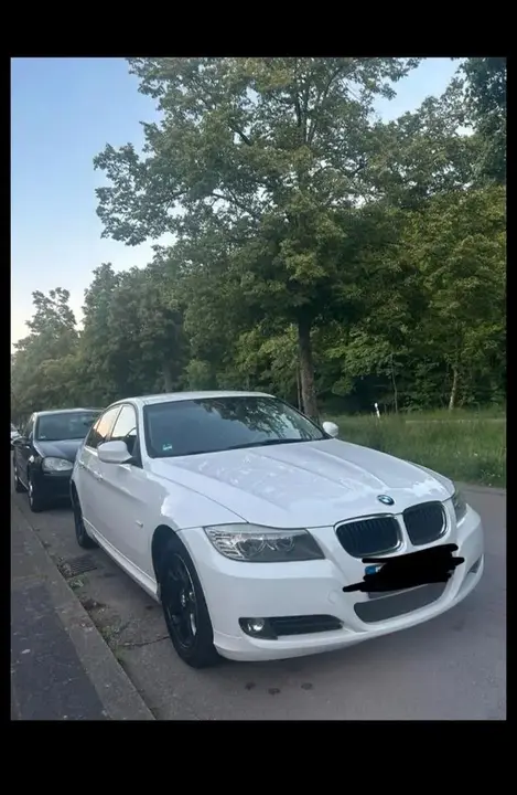 BMW 318I
