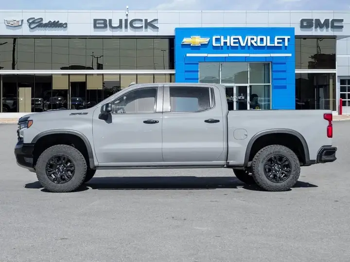 Chevrolet Silverado 1500 2024 photo 4