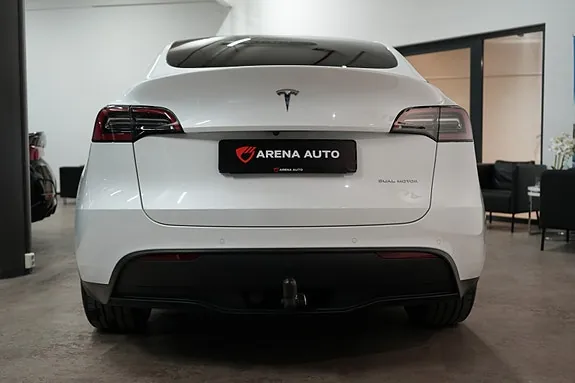 Tesla Model Y 2021 photo 4