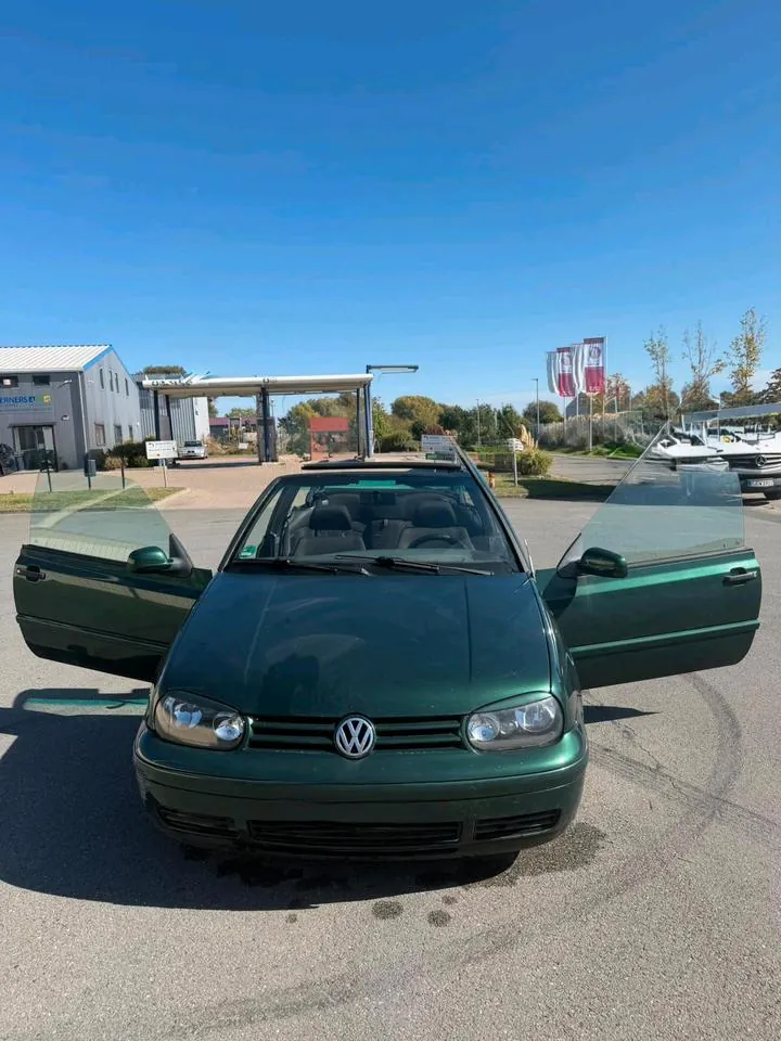 Volkswagen Golf Cabriolet