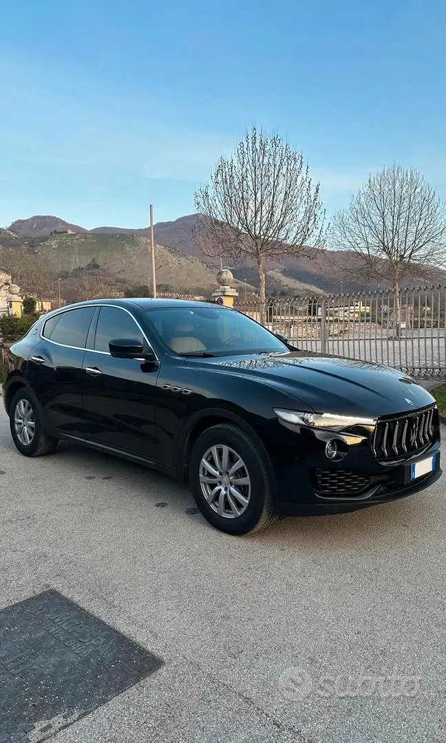 Maserati Levante 2017 photo 4