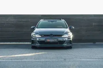 Volkswagen Golf Gti 2019 photo 2