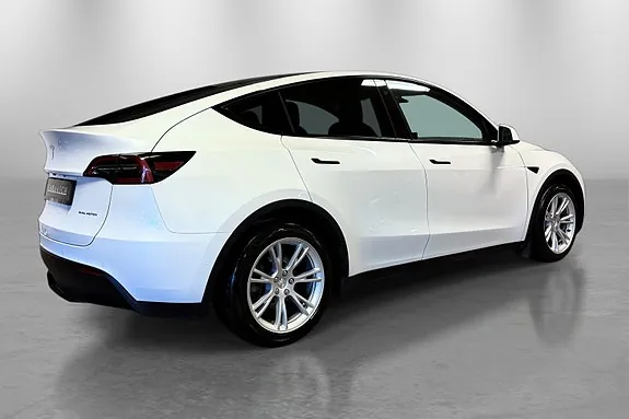 Tesla Model Y 2021 photo 5