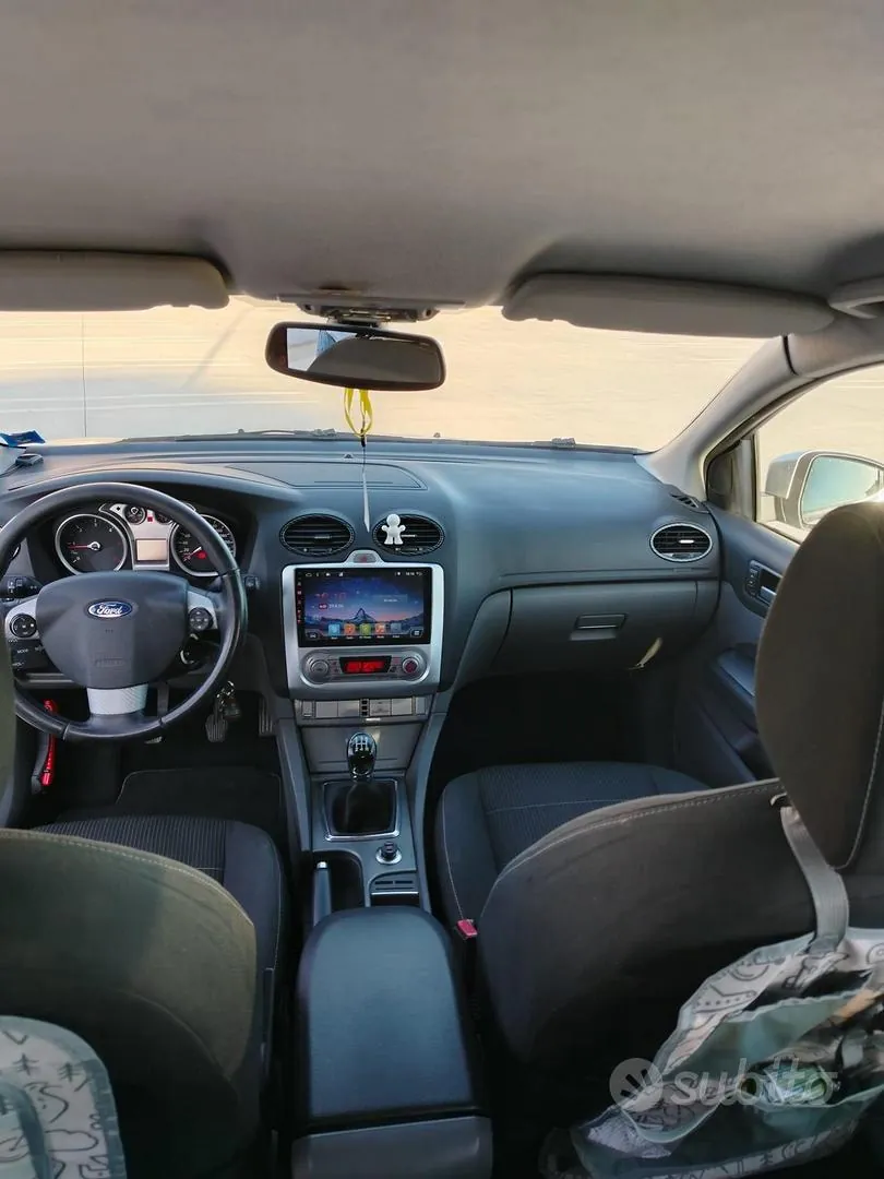 Ford Focus 2008 photo 4
