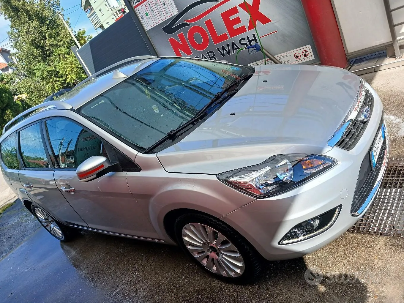 Ford Focus 2008 photo 2