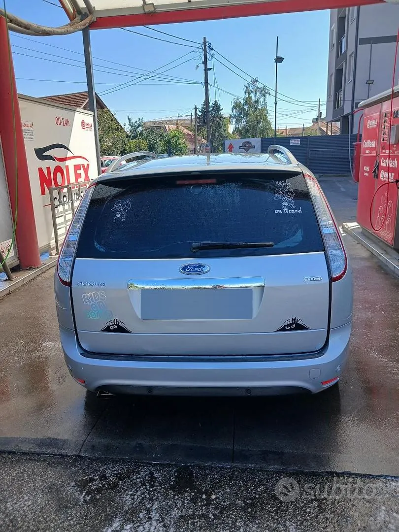 Ford Focus 2008 photo 3