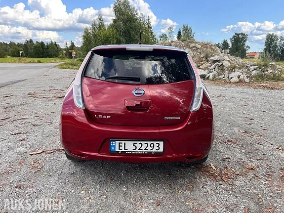 Nissan Leaf 2013 photo 5