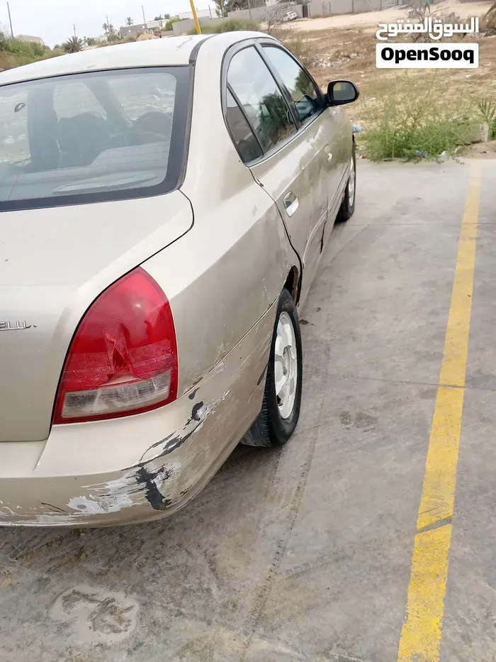 Hyundai Avante 2003 photo 2