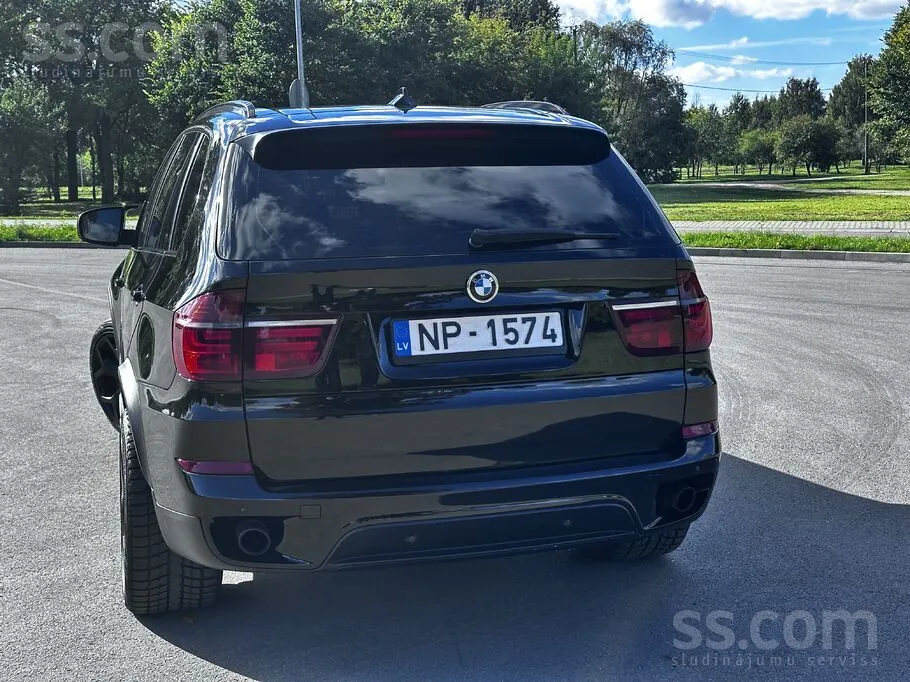 BMW X5 2012 photo 5