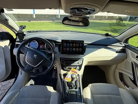 Peugeot 508 2011 photo 3