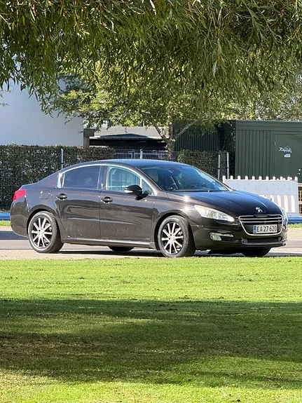 Peugeot 508 2011 photo 2