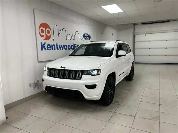 Jeep Grand Cherokee 2019 photo 2