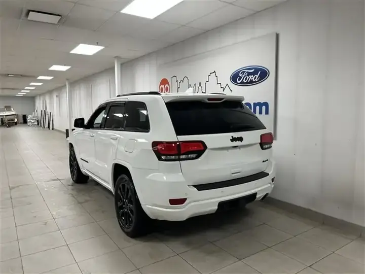 Jeep Grand Cherokee 2019 photo 4