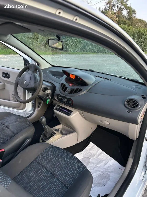 Renault Twingo 2009 photo 3