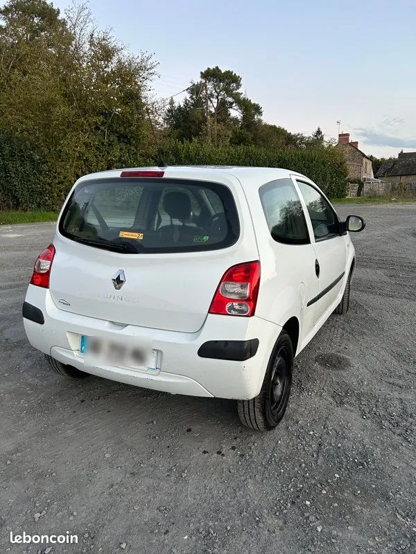 Renault Twingo 2009 photo 2